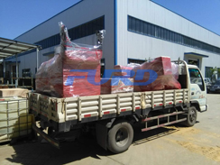 福瑞得機(jī)械手扶雙輪壓路機(jī)，座駕壓路機(jī)正式裝車發(fā)往客戶所在地
